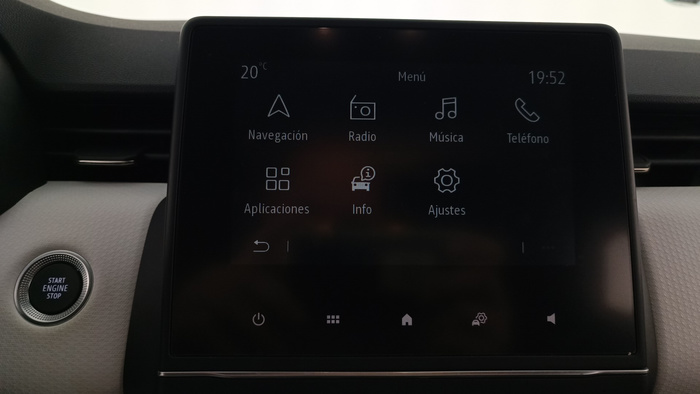 Renault Clio Techno TCe 66 kW (90 CV) - 22 Renault Clio Techno TCe 66 kW (90 CV) - 22