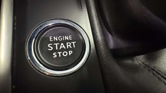 Peugeot3008 PureTech 130 S&S Active 96 kW (130 CV) Vehículo usado en Barcelona - 18