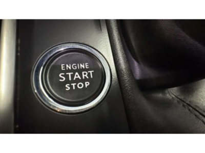 Peugeot 3008 PureTech 130 S&S Active 96 kW (130 CV) Peugeot 3008 PureTech 130 S&S Active 96 kW (130 CV)