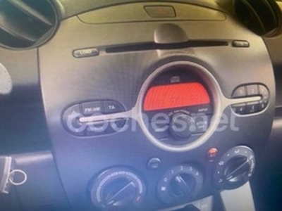 Mazda Mazda 2 1.3 Active 55 kW (75 CV) Mazda Mazda 2 1.3 Active 55 kW (75 CV)