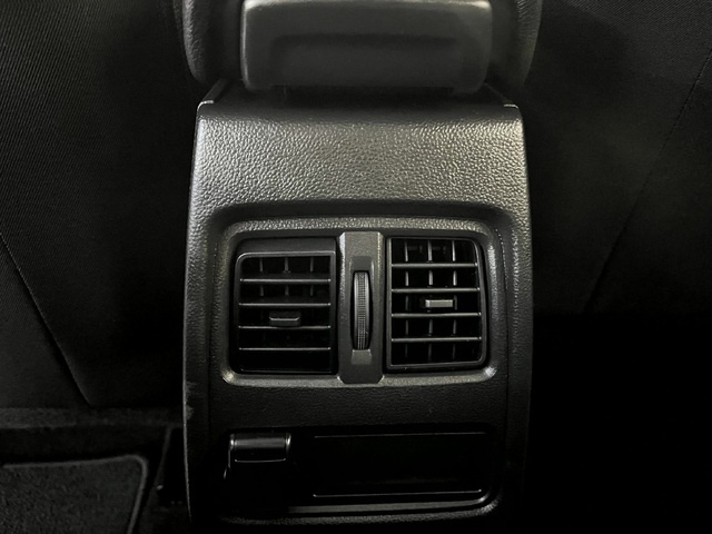 RenaultCaptur Evolution TCe GLP 74 kW (100 CV) Vehículo usado en Barcelona - 12