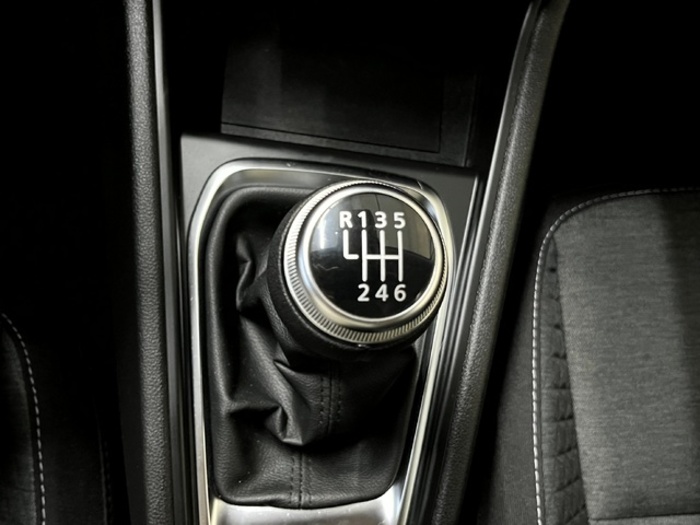 RenaultCaptur Evolution TCe GLP 74 kW (100 CV) Vehículo usado en Barcelona - 25 RenaultCaptur Evolution TCe GLP 74 kW (100 CV) Vehículo usado en Barcelona - 25