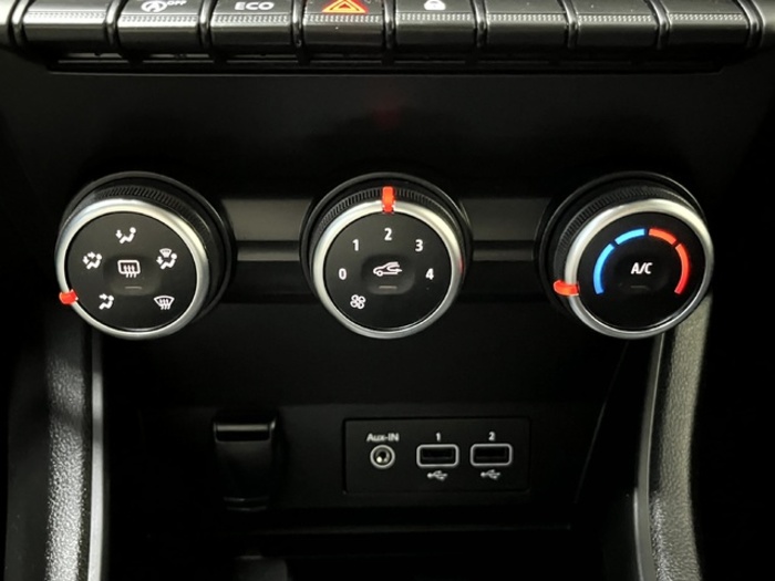 RenaultCaptur Evolution TCe GLP 74 kW (100 CV) Vehículo usado en Barcelona - 31 RenaultCaptur Evolution TCe GLP 74 kW (100 CV) Vehículo usado en Barcelona - 31