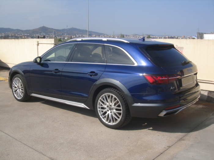 AudiA4 Allroad 45 TFSI quattro 195 kW (265 CV) S tronic Vehículo usado en Barcelona - 4 AudiA4 Allroad 45 TFSI quattro 195 kW (265 CV) S tronic Vehículo usado en Barcelona - 4