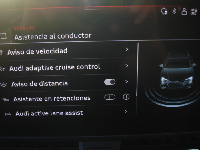 AudiA4 Allroad 45 TFSI quattro 195 kW (265 CV) S tronic Vehículo usado en Barcelona - 23 AudiA4 Allroad 45 TFSI quattro 195 kW (265 CV) S tronic Vehículo usado en Barcelona - 23