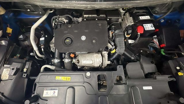 Peugeot3008 BlueHDI 130 S&S Allure EAT8 96 kW (130 CV) Vehículo usado en Barcelona - 19