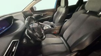 Peugeot 3008 BlueHDI 130 S&S Allure EAT8 96 kW (130 CV) Peugeot 3008 BlueHDI 130 S&S Allure EAT8 96 kW (130 CV)