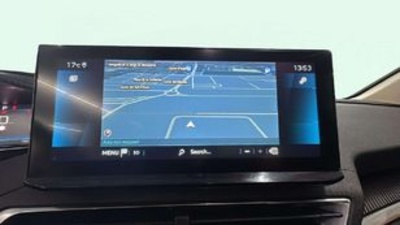 Peugeot 3008 BlueHDI 130 S&S Allure EAT8 96 kW (130 CV) Peugeot 3008 BlueHDI 130 S&S Allure EAT8 96 kW (130 CV)