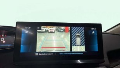 Peugeot 3008 BlueHDI 130 S&S Allure EAT8 96 kW (130 CV) Peugeot 3008 BlueHDI 130 S&S Allure EAT8 96 kW (130 CV)