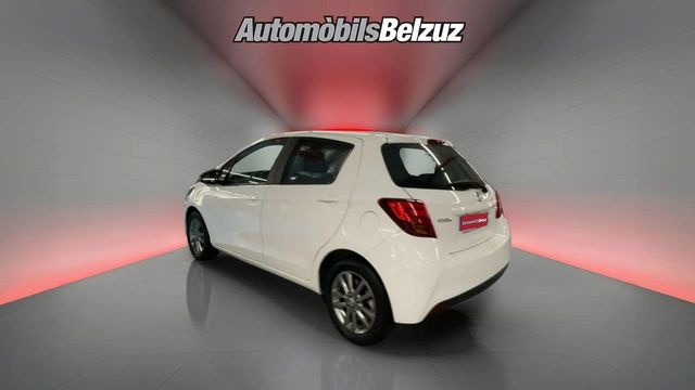 ToyotaYaris 100 Active MultiDrive 73 kW (99 CV) Vehículo usado en Barcelona - 4