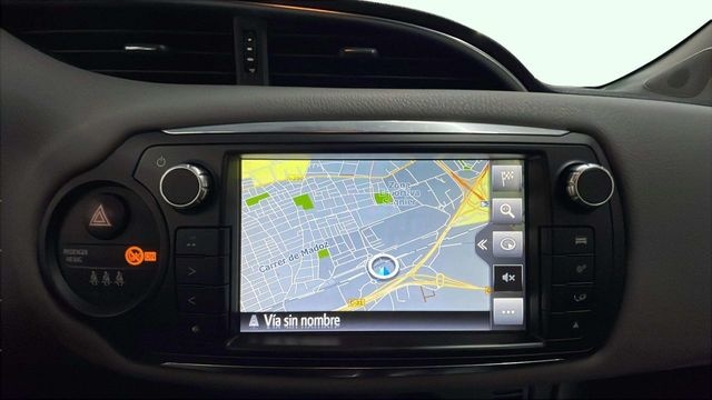 ToyotaYaris 100 Active MultiDrive 73 kW (99 CV) Vehículo usado en Barcelona - 13