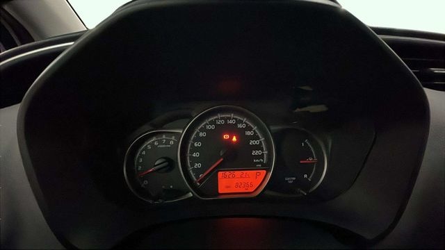 ToyotaYaris 100 Active MultiDrive 73 kW (99 CV) Vehículo usado en Barcelona - 15