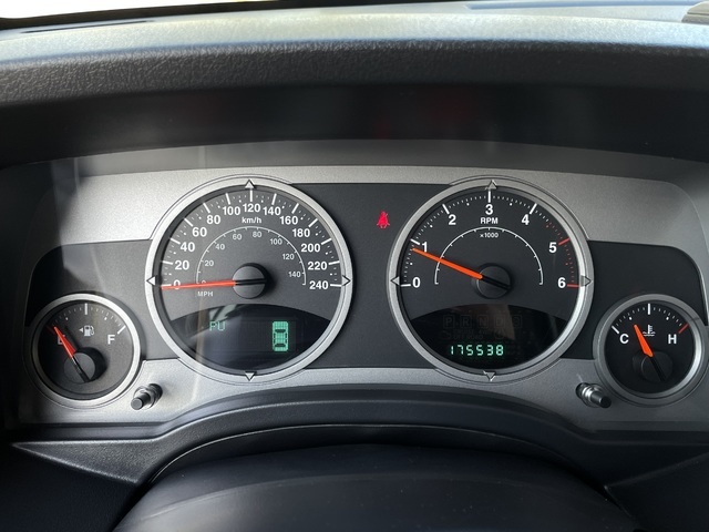 JeepPatriot 2.0 CRD Limited 103 kW (140 CV) Vehículo usado en Barcelona - 20