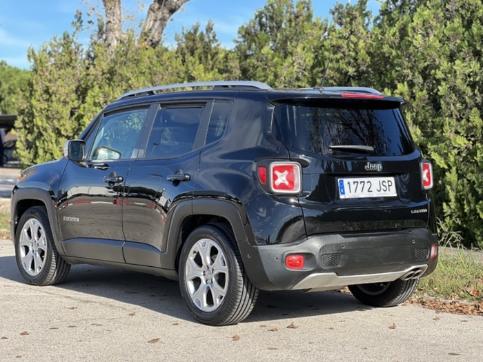 JeepRenegade 1.6 Multijet Longitude 4x2 88 kW (120 CV) Vehículo usado en Barcelona - 4 JeepRenegade 1.6 Multijet Longitude 4x2 88 kW (120 CV) Vehículo usado en Barcelona - 4