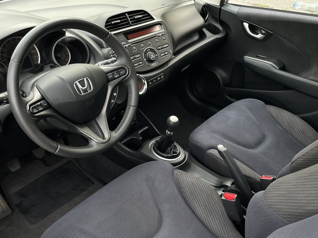 HondaJazz 1.4 i-VTEC Elegance 74 kW (100 CV) Vehículo usado en Barcelona - 2