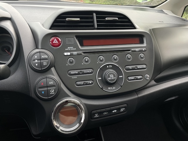 HondaJazz 1.4 i-VTEC Elegance 74 kW (100 CV) Vehículo usado en Barcelona - 16