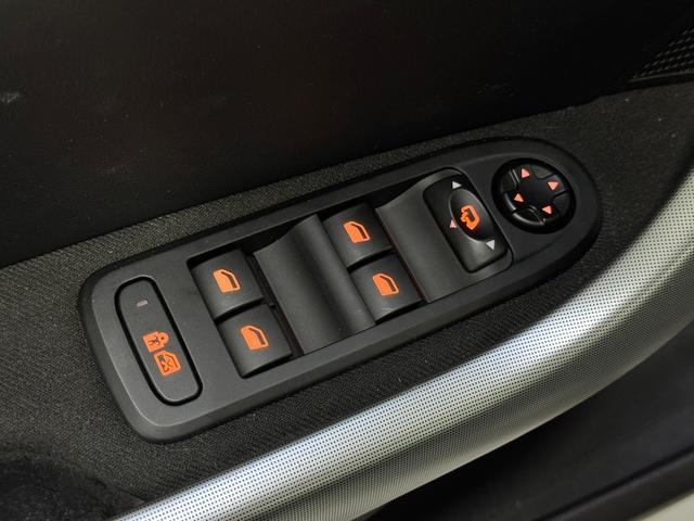 Peugeot308 1.6 VTi Sport 88 kW (120 CV) Vehículo usado en Barcelona - 16