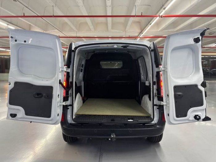 RenaultKangoo Furgon Maxi Blue dCi 70 kW (95 CV) Vehículo usado en Barcelona - 9 RenaultKangoo Furgon Maxi Blue dCi 70 kW (95 CV) Vehículo usado en Barcelona - 9