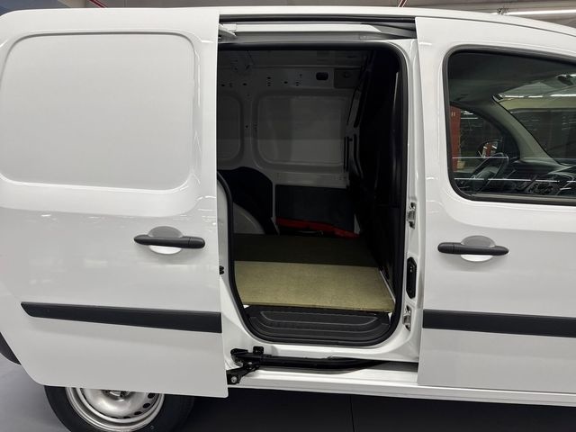 RenaultKangoo Furgon Maxi Blue dCi 70 kW (95 CV) Vehículo usado en Barcelona - 18