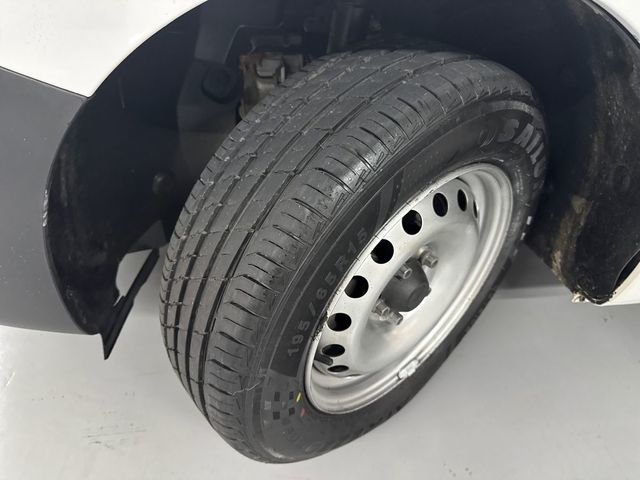 RenaultKangoo Furgon Maxi Blue dCi 70 kW (95 CV) Vehículo usado en Barcelona - 25