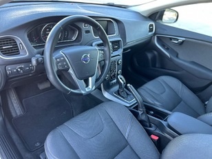 Volvo V40 Cross Country D3 Momentum 110 kW (150 CV)