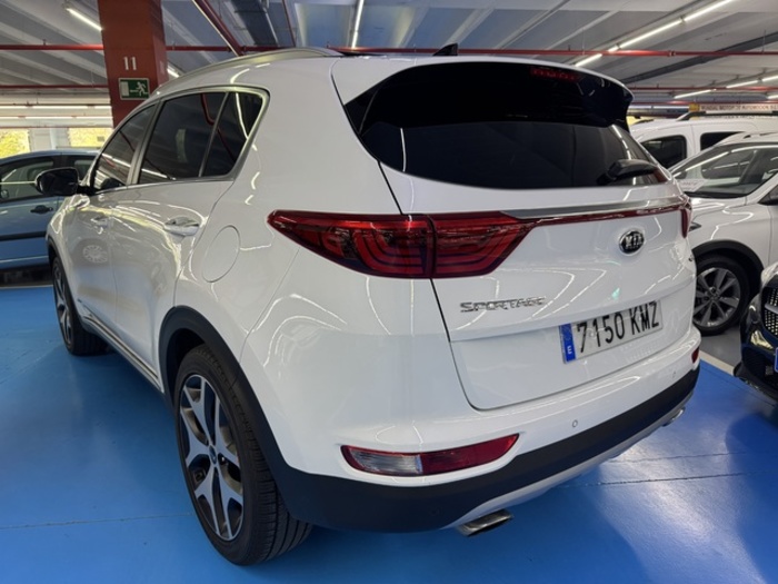 KiaSportage 1.6 T-GDi GT Line Plus 4x4 DCT 130 kW (177 CV) Vehículo usado en Barcelona - 17 KiaSportage 1.6 T-GDi GT Line Plus 4x4 DCT 130 kW (177 CV) Vehículo usado en Barcelona - 17