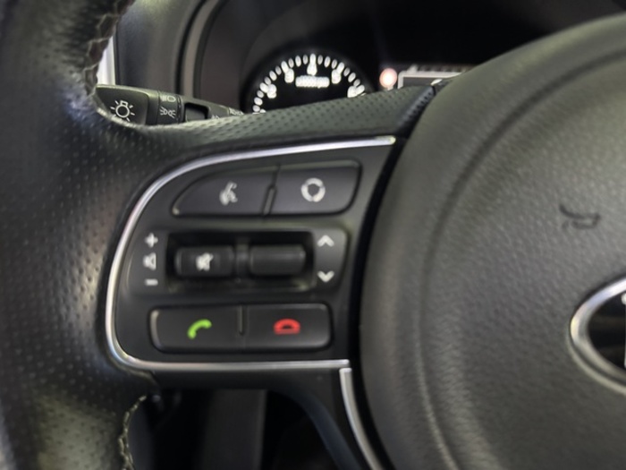 KiaSportage 1.6 T-GDi GT Line Plus 4x4 DCT 130 kW (177 CV) Vehículo usado en Barcelona - 25 KiaSportage 1.6 T-GDi GT Line Plus 4x4 DCT 130 kW (177 CV) Vehículo usado en Barcelona - 25