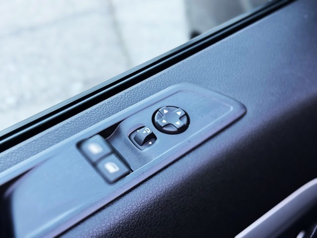 OpelZafira Life 2.0 Diésel L Business Elegance AT 130 kW (177 CV) Vehículo usado en Barcelona - 14