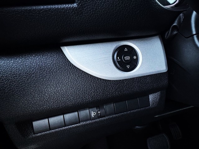 OpelZafira Life 2.0 Diésel L Business Elegance AT 130 kW (177 CV) Vehículo usado en Barcelona - 15