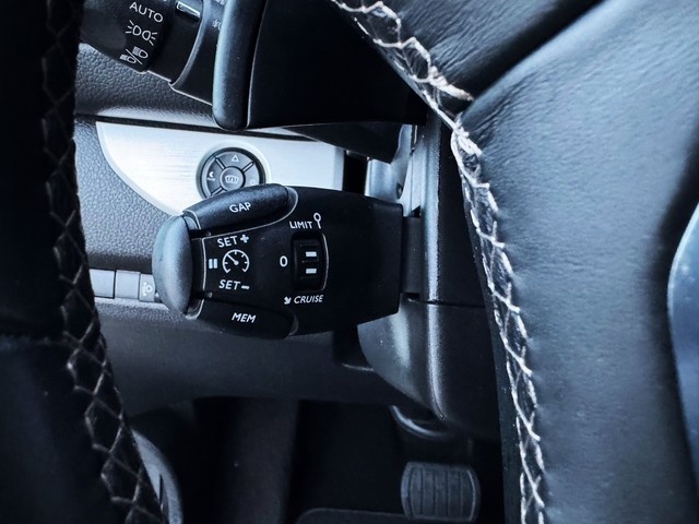 OpelZafira Life 2.0 Diésel L Business Elegance AT 130 kW (177 CV) Vehículo usado en Barcelona - 19