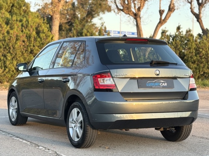 SkodaFabia 1.0 TSI Ambition 70 kW (95 CV) Vehículo usado en Barcelona - 6 SkodaFabia 1.0 TSI Ambition 70 kW (95 CV) Vehículo usado en Barcelona - 6