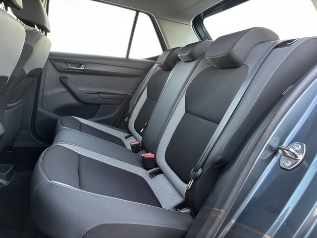 SkodaFabia 1.0 TSI Ambition 70 kW (95 CV) Vehículo usado en Barcelona - 10