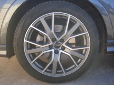 Audi Q3 Black line 45 TFSI quattro 169 kW (230 CV) S tronic Audi Q3 Black line 45 TFSI quattro 169 kW (230 CV) S tronic