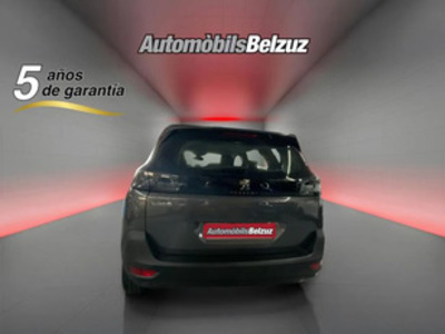 Peugeot 5008 PureTech 130 S&S Active Pack 96 kW (130 CV) Peugeot 5008 PureTech 130 S&S Active Pack 96 kW (130 CV)