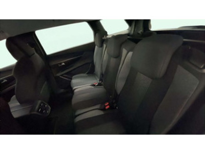 Peugeot 5008 PureTech 130 S&S Active Pack 96 kW (130 CV) Peugeot 5008 PureTech 130 S&S Active Pack 96 kW (130 CV)