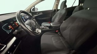 Kia Sportage 1.6 T-GDi HEV Drive 4x2 158 kW (215 CV) Kia Sportage 1.6 T-GDi HEV Drive 4x2 158 kW (215 CV)