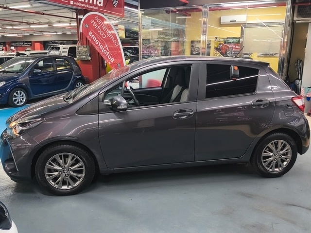 ToyotaYaris 70 Active 51 kW (69 CV) Vehículo usado en Barcelona - 4