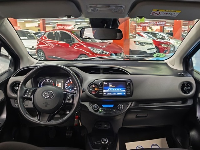ToyotaYaris 70 Active 51 kW (69 CV) Vehículo usado en Barcelona - 8 ToyotaYaris 70 Active 51 kW (69 CV) Vehículo usado en Barcelona - 8