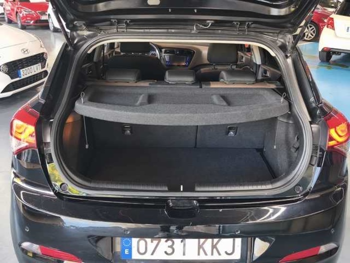 Hyundaii20 1.4 MPI Klass Auto 74 kW (100 CV) Vehículo usado en Barcelona - 7 Hyundaii20 1.4 MPI Klass Auto 74 kW (100 CV) Vehículo usado en Barcelona - 7