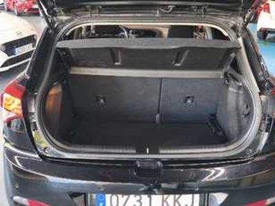 Hyundai i20 1.4 MPI Klass Auto 74 kW (100 CV) Hyundai i20 1.4 MPI Klass Auto 74 kW (100 CV)