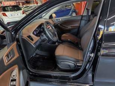 Hyundai i20 1.4 MPI Klass Auto 74 kW (100 CV) Hyundai i20 1.4 MPI Klass Auto 74 kW (100 CV)