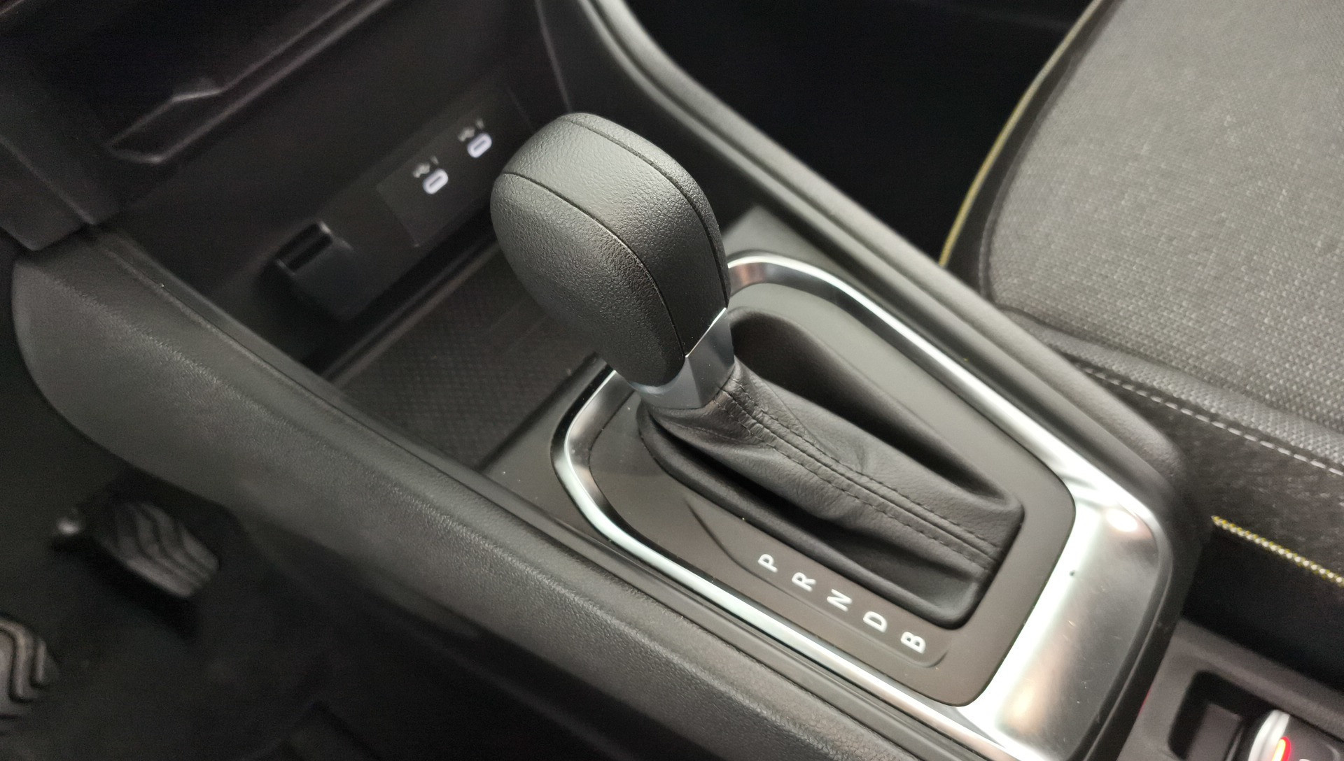 Renault Captur Techno E-Tech Híbrido 107 kW (145 CV) - 24