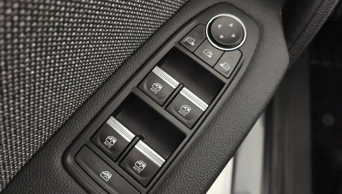 Renault Captur Techno E-Tech Híbrido 107 kW (145 CV) - 25 Renault Captur Techno E-Tech Híbrido 107 kW (145 CV) - 25