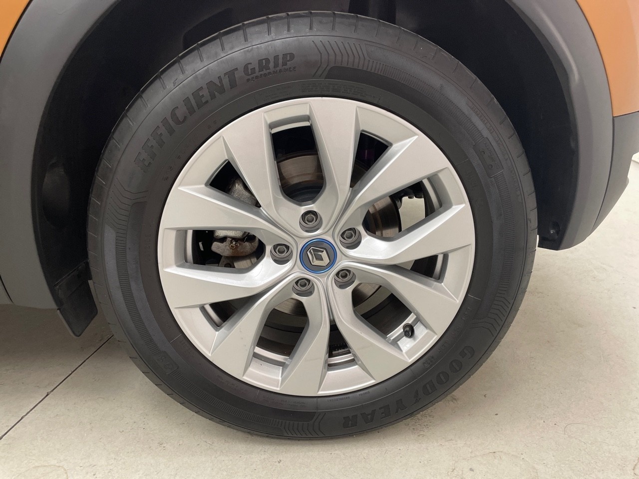 Renault Captur Zen E-TECH Híbrido enchufable 118 kW (160 CV) - 4