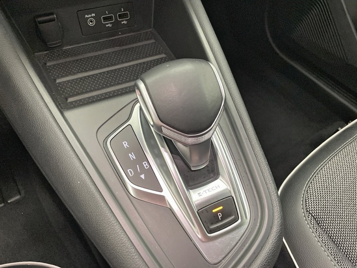 Renault Captur Zen E-TECH Híbrido enchufable 118 kW (160 CV) - 10 Renault Captur Zen E-TECH Híbrido enchufable 118 kW (160 CV) - 10