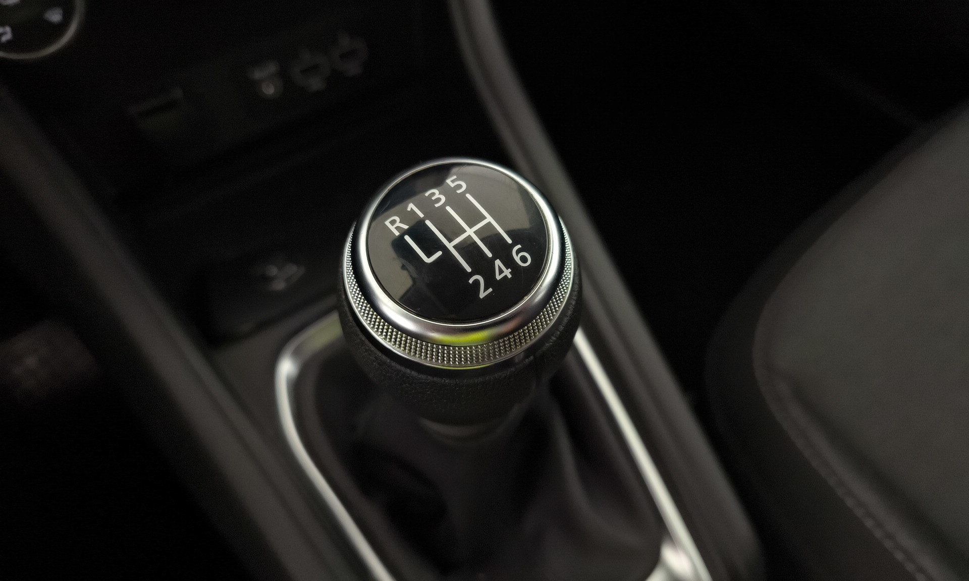 Renault Captur Evolution GPF TCe 103 kW (140 CV) - 24