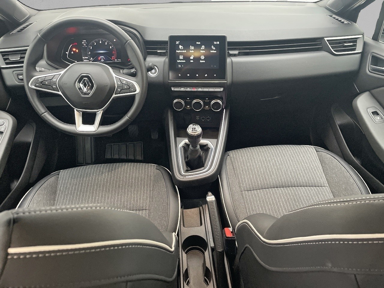 Renault Clio Zen TCe 66 kW (90 CV) - 5