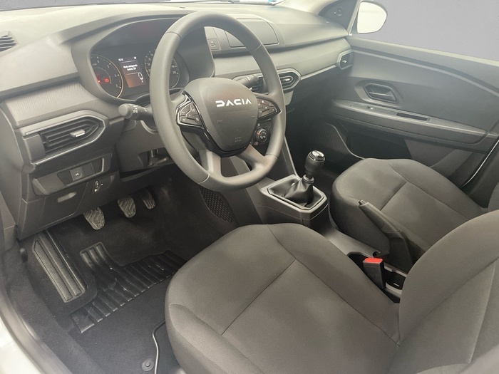 Dacia Sandero Essential ECO-G 74 kW (101 CV) - 8 Dacia Sandero Essential ECO-G 74 kW (101 CV) - 8