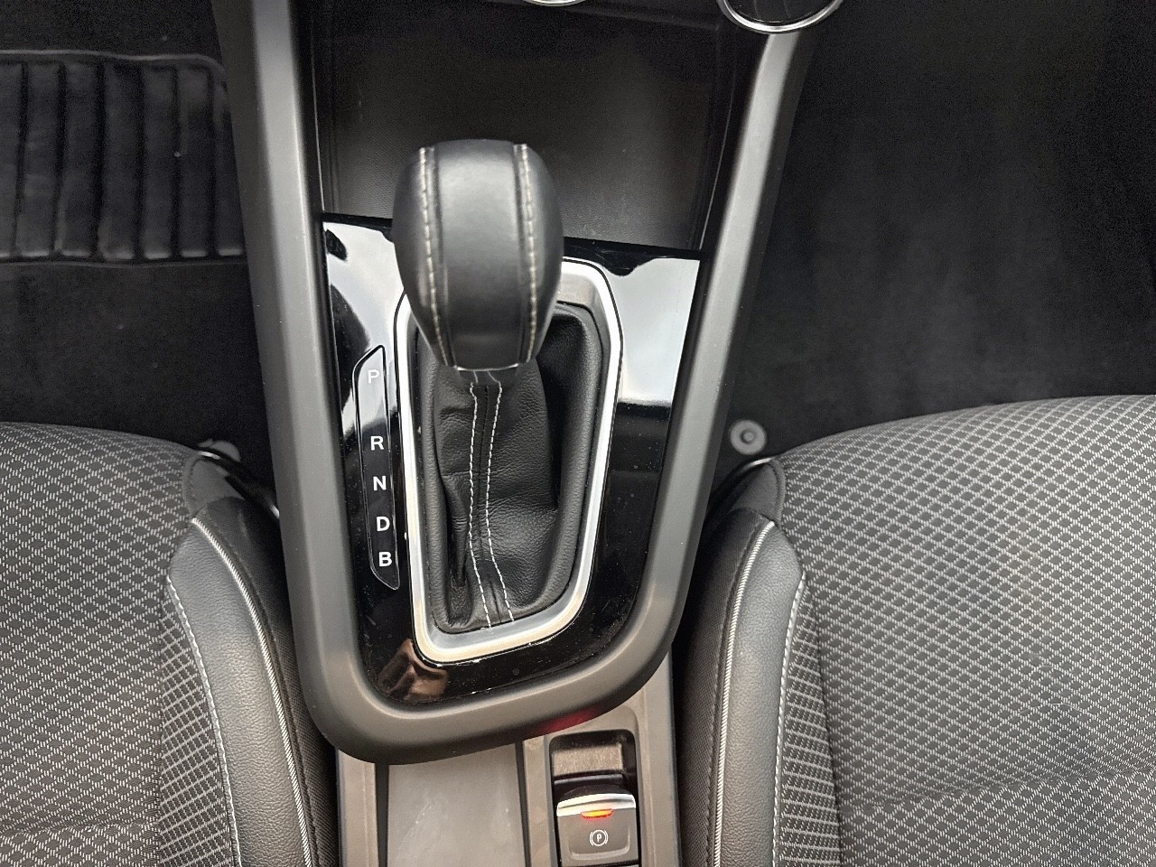 Renault Arkana Zen E-Tech Híbrido 107 kW (145 CV) - 7