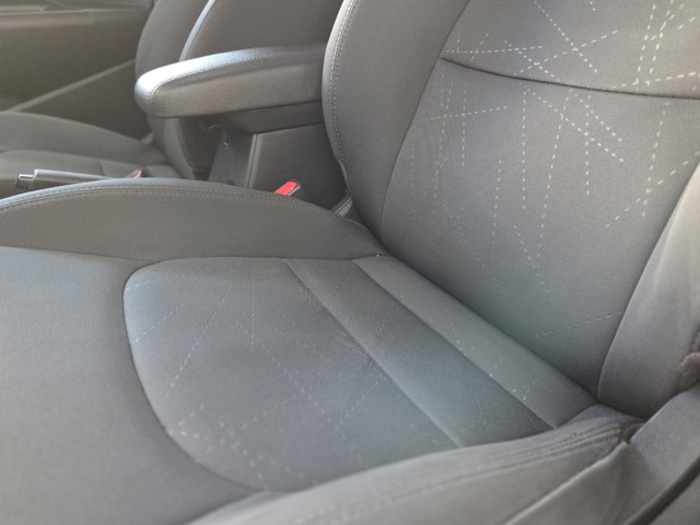 KiaRio 1.4 CVVT Eco Dynamics Drive 80 kW (109 CV) Vehículo usado en Barcelona - 23 KiaRio 1.4 CVVT Eco Dynamics Drive 80 kW (109 CV) Vehículo usado en Barcelona - 23